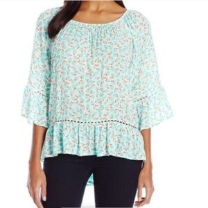 DEMOCRACY Springtime Floral Blouse APPLE  Leaf Pattern and Quarter Length Ruffle